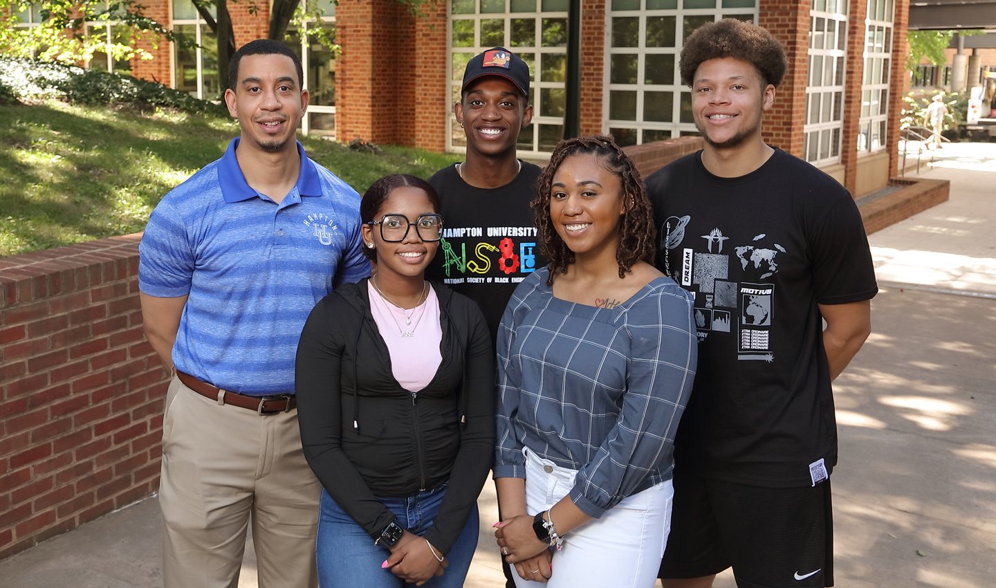 Group photo of Hampton University students with their professor at UVA Engineering