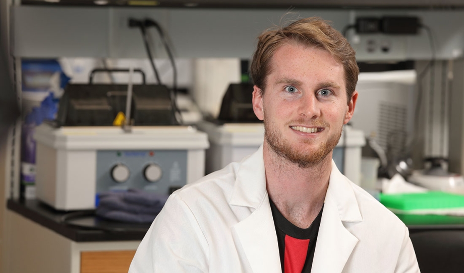 Noah Perry is a PhD Candidate in Mete Civelek's Lab.