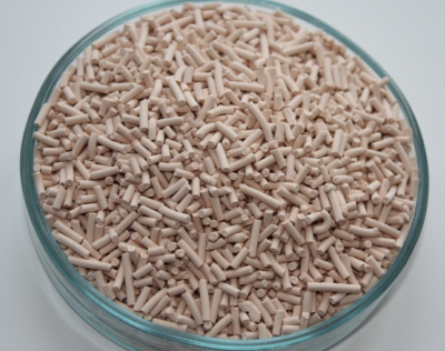 Zeolites in pellet form
