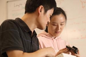Yujia Mu and Cong Shen