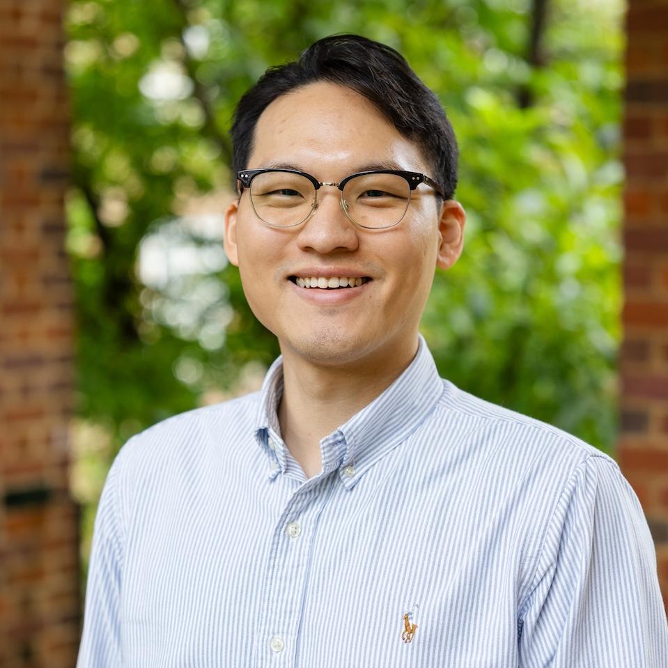 Seokhyun Chung Headshot