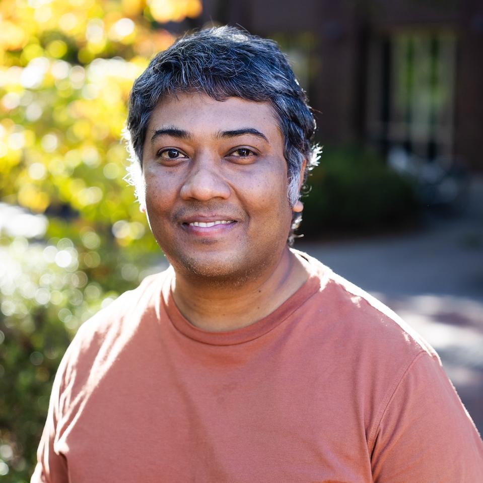 Deepyaman Maiti Headshot