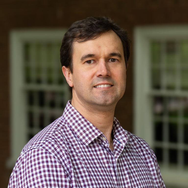 headshot of Gary Koenig